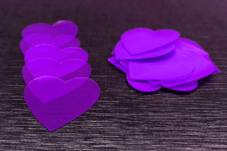 Конфетті - сердечка 35 мм, фіолетові