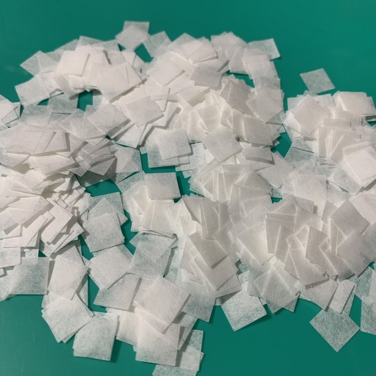 Конфетті - квадратики білі, паперові